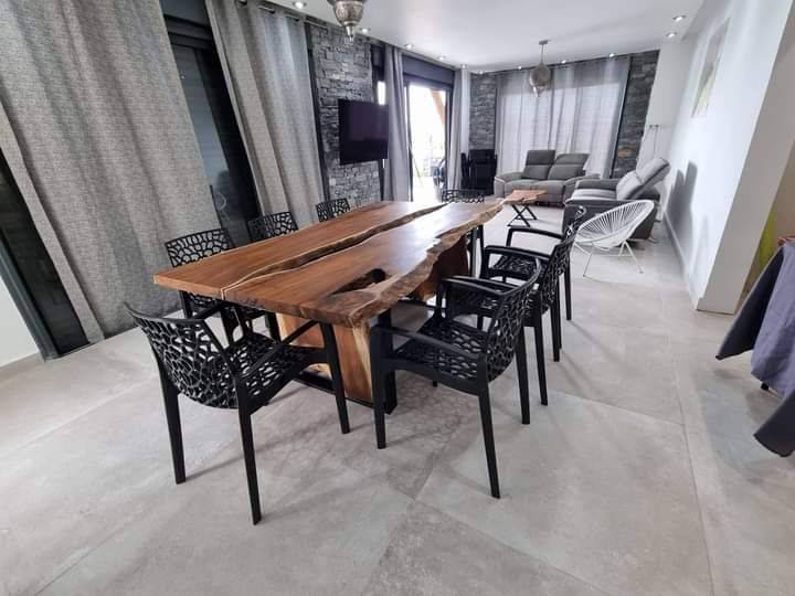 Grande table