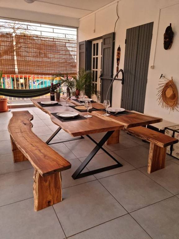 Table extérieure