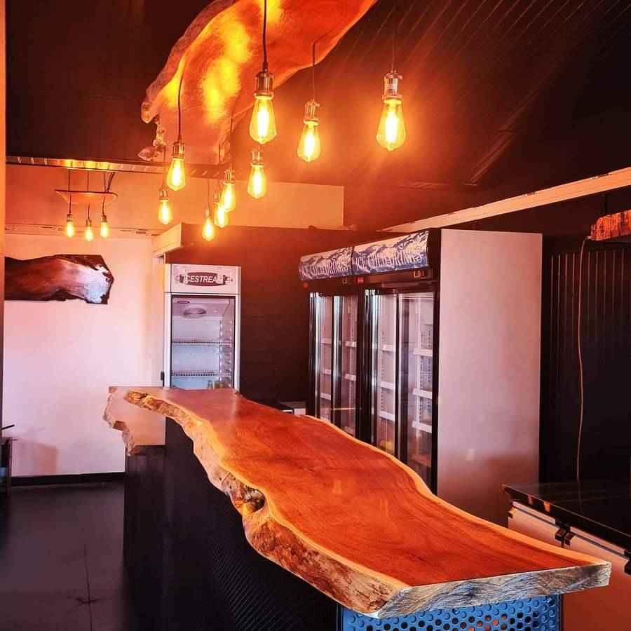 Luminaire bar